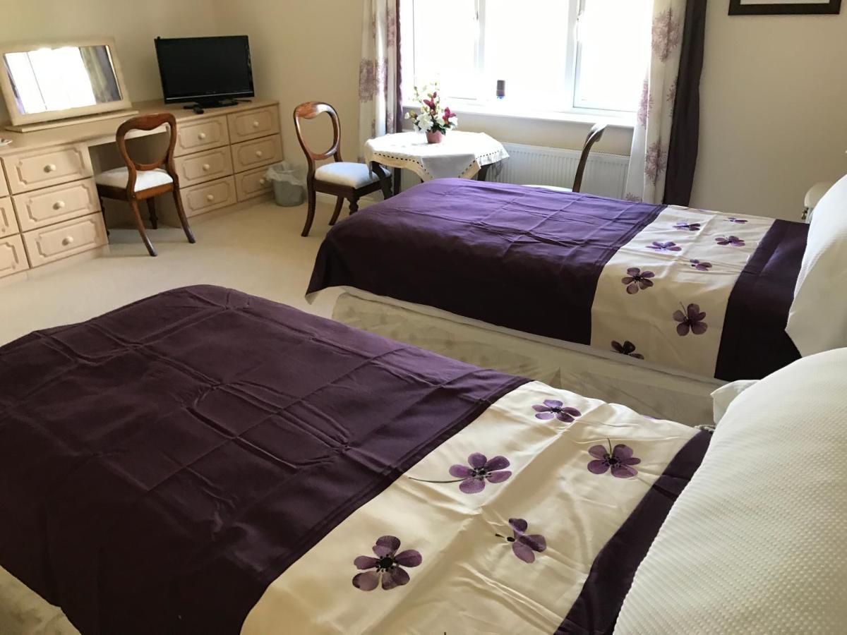 Bwthyn Rhosyn Bed and Breakfast Llannon Εξωτερικό φωτογραφία
